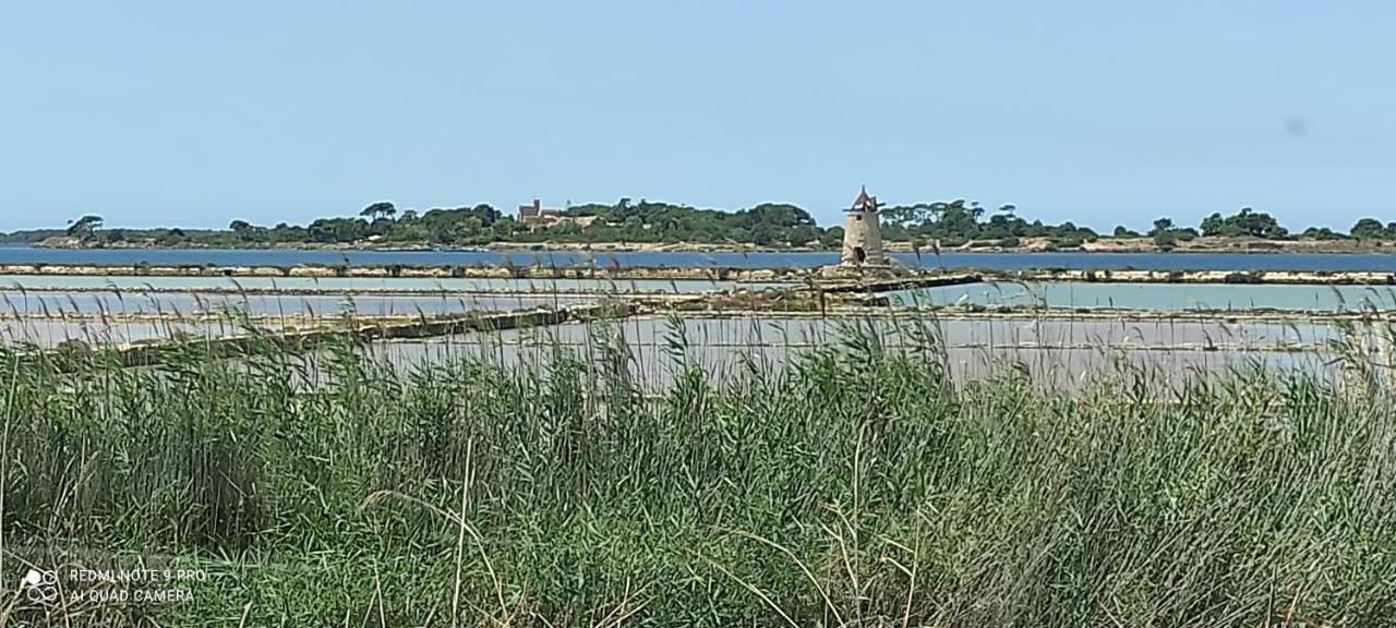 Casa Libertà 32 Villa Marsala Bagian luar foto