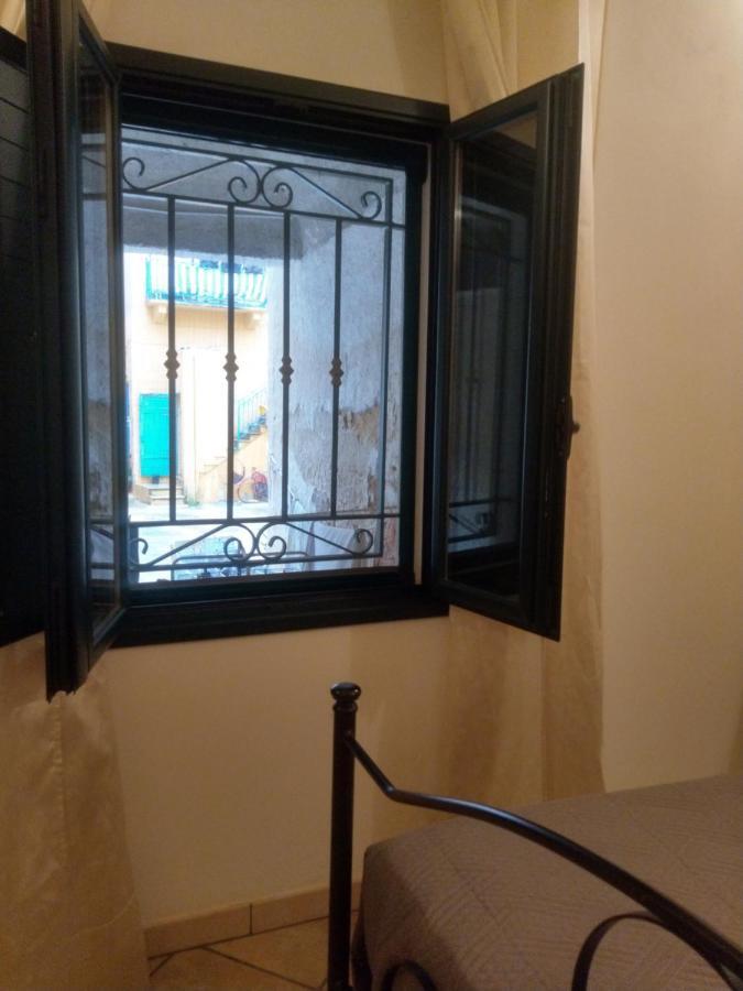 Casa Libertà 32 Villa Marsala Bagian luar foto